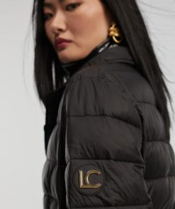 Couturecrest.shop006aa874fb 2