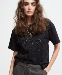 Couturecrest.shop01b4cecc2d 1