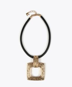 Couturecrest.shop0d3657d873 1