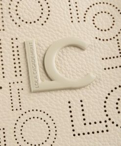 Couturecrest.shop2f7f53401b 4