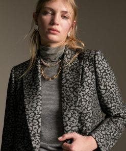 Couturecrest.shop3daf55f9f0 4