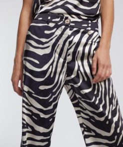 Couturecrest.shop47df030524 4