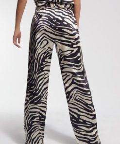 Couturecrest.shop47df030524 5