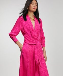 Couturecrest.shop4d95b1e800 4