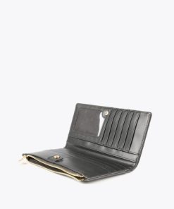 Couturecrest.shop4f360b1fed 2