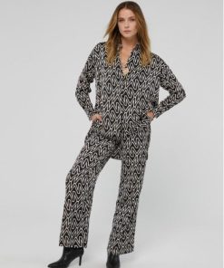 Couturecrest.shop512830261f 4