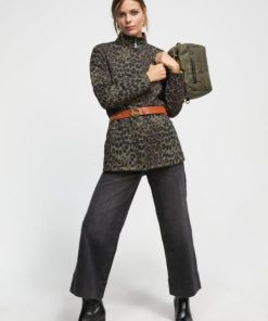 Couturecrest.shop5a7c543888 2