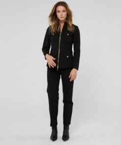 Couturecrest.shop5c68d83c55 4