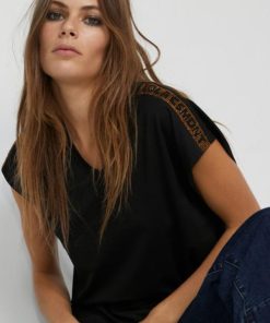 Couturecrest.shop60ae4539f2 1