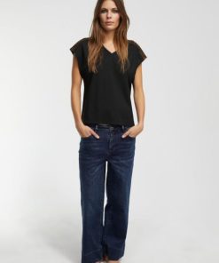 Couturecrest.shop60ae4539f2 2