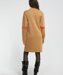 Couturecrest.shop626a0a3365 3