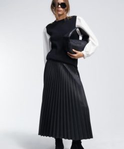 Couturecrest.shop677881a201 1