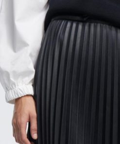 Couturecrest.shop677881a201 5