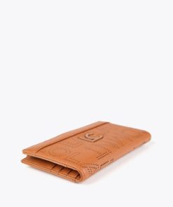 Couturecrest.shop7352cd5284 5