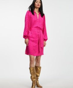 Couturecrest.shop82456442cb 1