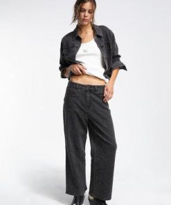 Couturecrest.shop8cfe0f91ca 2