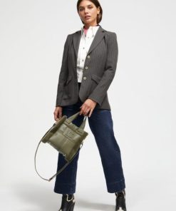 Couturecrest.shopa31c777671 3